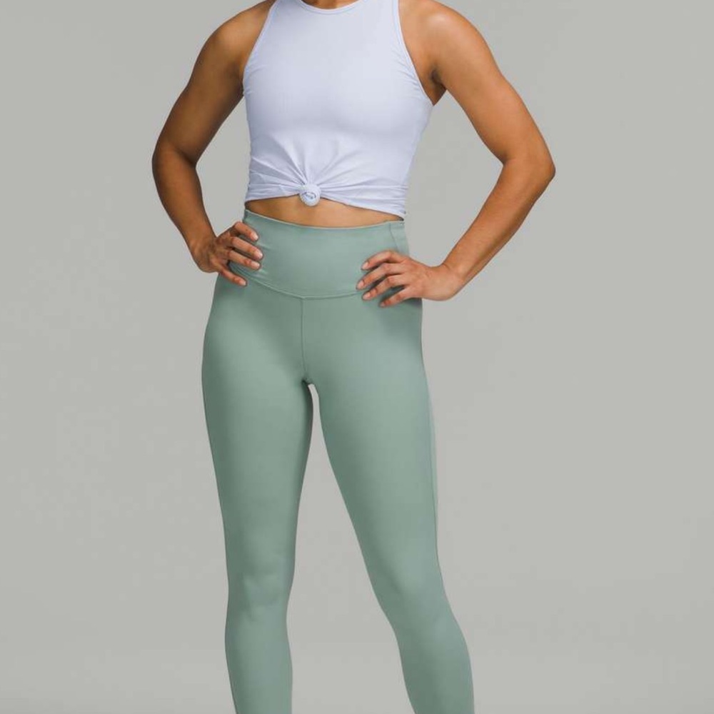NWT Lululemon base pace HR tight 28”